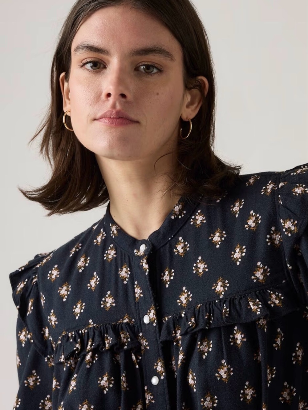 Navy Floral Ruffle Snap Button Blouse - Picture 4 of 9